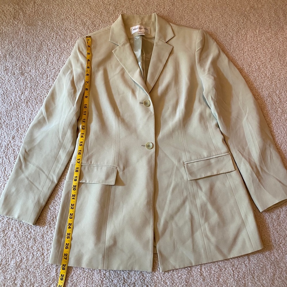 Women’s silk blazer - Picture 4 of 5